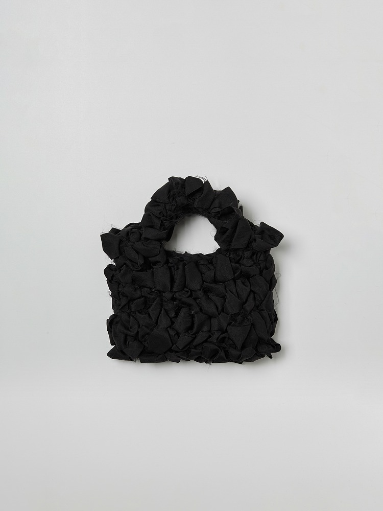 Ruffle Tote Bag In Black