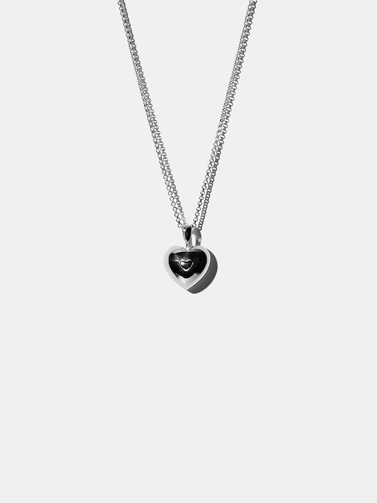 Very Vintage Silver Heart Pendant Necklace